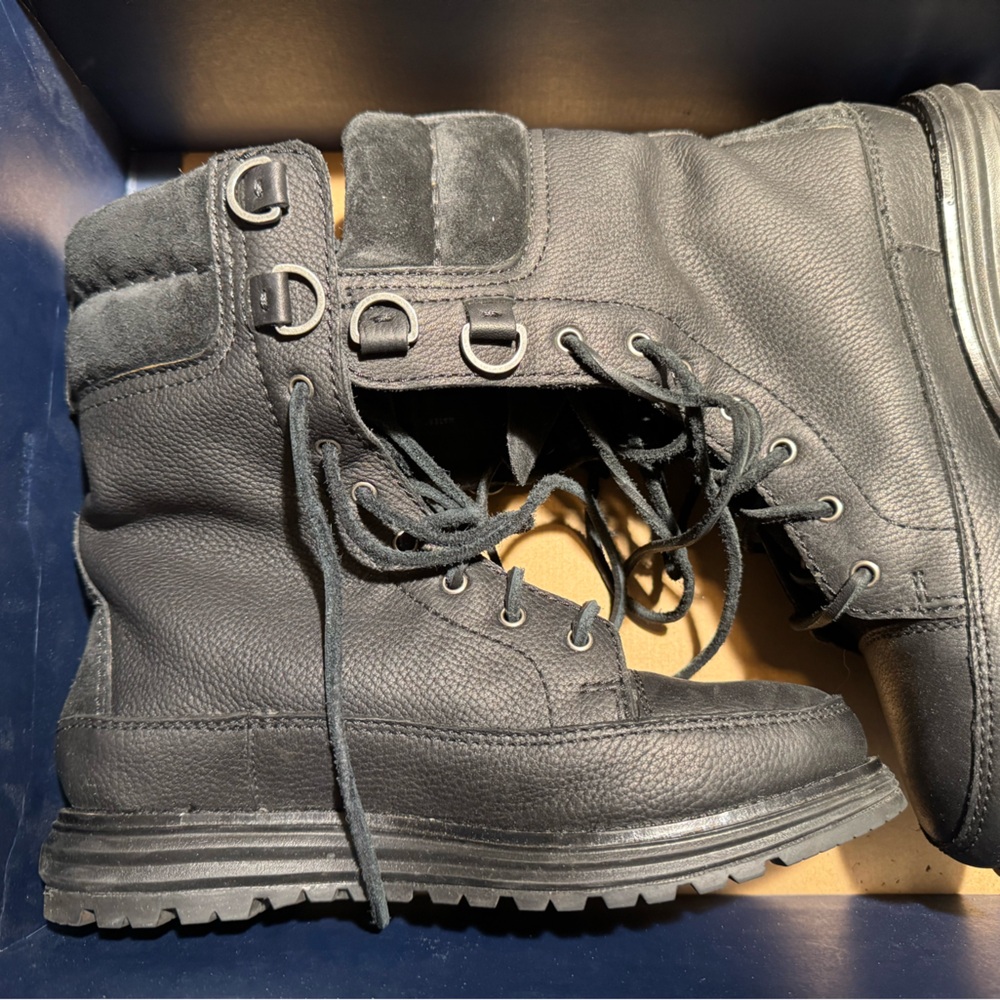 Cole Haan Zerogrand W05563 Women’s Boots Size 6B